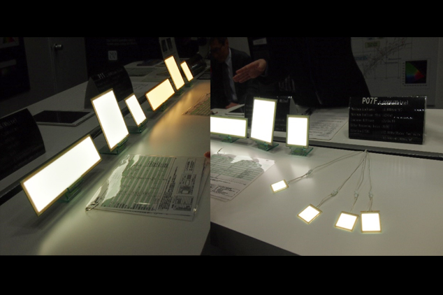OLED大廠Lumiotec展示由色溫4,700K所構成的冷色系白光OLED元件與由色溫3,000K所構成的暖色系白光OLED