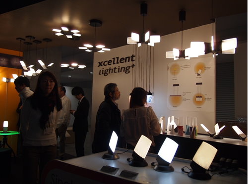 台灣燈具公司展示不需擴散膜或導光板的各式LED燈具