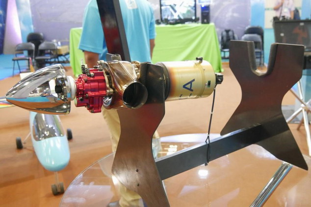 綠創新科技展出的咆嘯者一號，為國內首次採用渦輪燃氣螺旋槳的無人飛行器